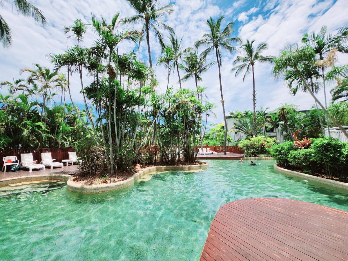 Cairns Luxury Seafront Apartment Exterior photo